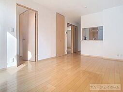 近江鉄道八日市線 太郎坊宮前駅 徒歩3分の賃貸アパート 2階2LDKのリビング/ダイニング