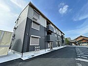 水口石橋駅より徒歩4分 3階 築1年2ヶ月の賃貸物件