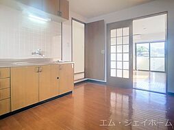 JR東海道・山陽本線 彦根駅 徒歩22分の賃貸マンション 4階2LDKのリビング/ダイニング