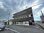 折尾駅より徒歩6分 3階 築11年8ヶ月の賃貸物件