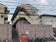 折尾駅より徒歩10分 2階 築35年の賃貸物件