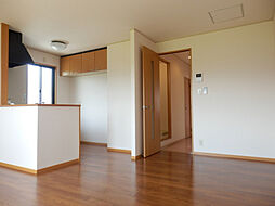 クレール唐崎　Ｂ棟 202 2階2LDKのリビング/ダイニング