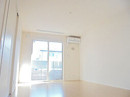 Harmony M 102 1階1LDKのリビング/ダイニング