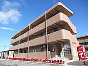 能登川駅より徒歩14分 3階 築10年8ヶ月の賃貸物件