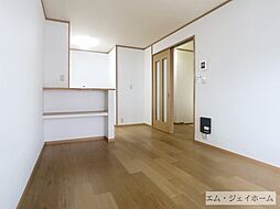 ブリーズ・シャン　ＴＣ 201 2階2LDKのリビング/ダイニング