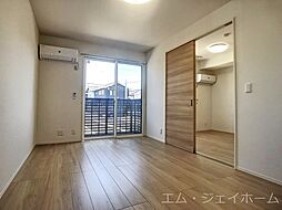 ロイヤルメゾンHYS 101 1階1LDKのリビング/ダイニング