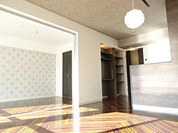 サンマリンニチベン 203 2階2LDKのリビング/ダイニング