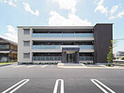 能登川駅より徒歩10分 1階 築3年8ヶ月の賃貸物件