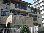 草津駅より徒歩7分 1階 築37年11ヶ月の賃貸物件