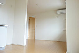 エレガンス京 203 2階1LDKのリビング/ダイニング