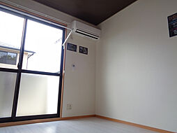 シャインヒル　B 210 2階1Kのリビング/ダイニング