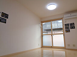 クラージュ　Ａ棟 105 1階2DKのリビング/ダイニング