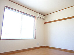 ゼフィール 210 2階1Kのリビング/ダイニング