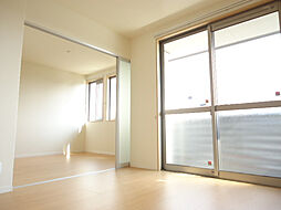 Ｖｉｌｌａ　ポプラ 0201 2階2LDKのリビング/ダイニング