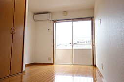 ゼフィールII 203 2階2Kのリビング/ダイニング