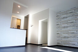 グランフレール 1 1階2LDKのリビング/ダイニング