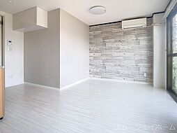 メゾンボヌール 105 1階1LDKのリビング/ダイニング