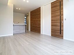 シャーメゾン　プレミアスII 0101 1階2LDKのリビング/ダイニング