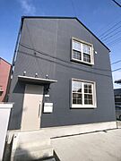 長浜駅より徒歩19分 築2年1ヶ月 2階建の賃貸物件