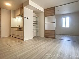 JR東海道・山陽本線 能登川駅 4.8kmの賃貸アパート 3階1LDKのリビング/ダイニング