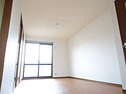 近江鉄道近江本線 彦根駅 徒歩30分の賃貸アパート 1階2LDKのリビング/ダイニング