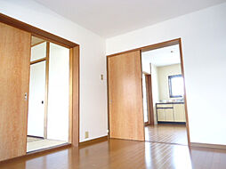 JR東海道・山陽本線 彦根駅 徒歩27分の賃貸マンション 3階4Kのリビング/ダイニング