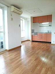 カリーノ・パレスI 203 2階2LDKのリビング/ダイニング