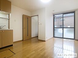 クレストビレッジI 6 1階2DKのリビング/ダイニング