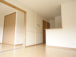 アルコバレーノ B103 1階2DKのリビング/ダイニング