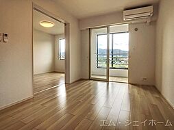 ルナクレシェンテ　II 205 2階2LDKのリビング/ダイニング