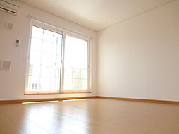 ヴェルダ　ヴェント 203 2階2LDKのリビング/ダイニング