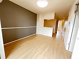 （仮称）水口町新城新築アパート 101 1階1LDKのリビング/ダイニング