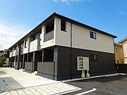 新八日市駅より徒歩20分 1階 築7年2ヶ月の賃貸物件