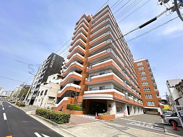 外観：327002196324