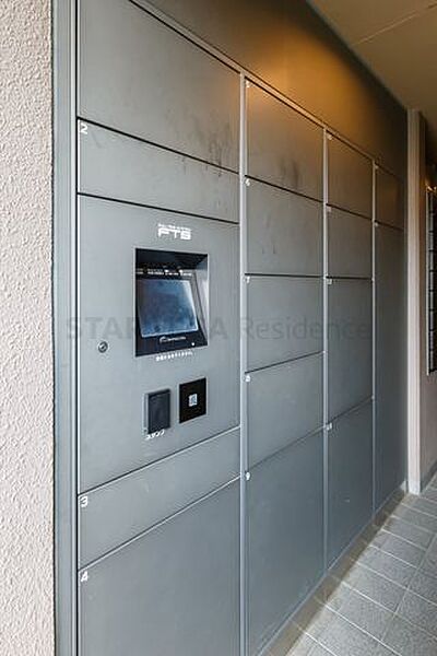 宅配ボックス