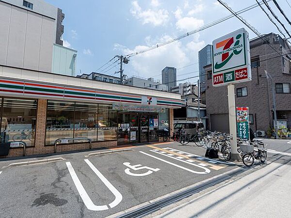 セブンイレブン大阪大淀中1丁目店 徒歩4分。 270m