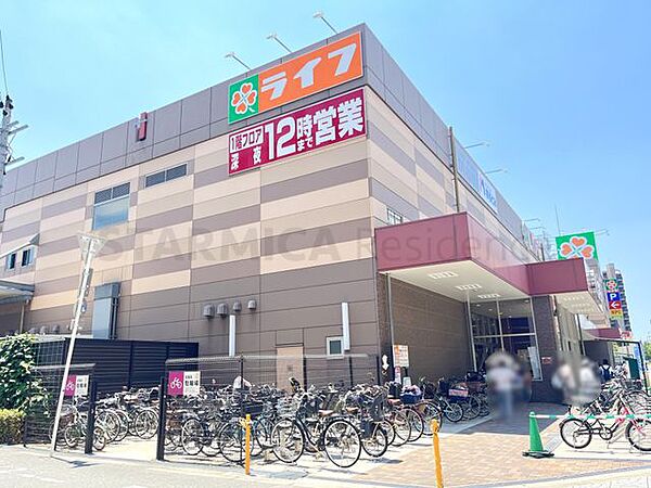 ライフ弁天町店 徒歩6分。 450m