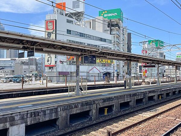 阪急電鉄宝塚本線・神戸線中津駅　 徒歩17分 880m