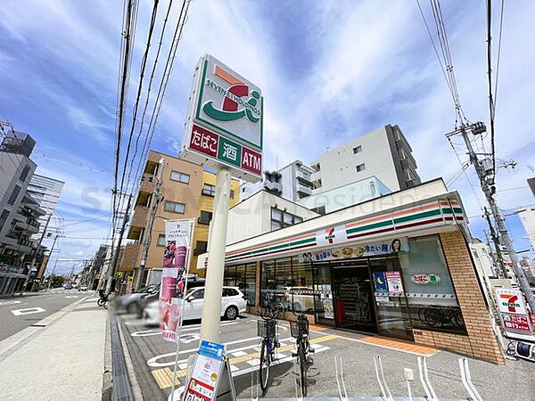 セブンイレブン大阪大淀中店 徒歩5分。 330m