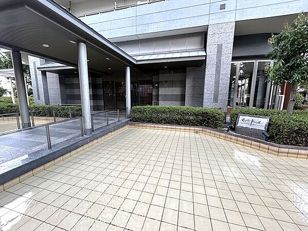 エントランスアプローチ