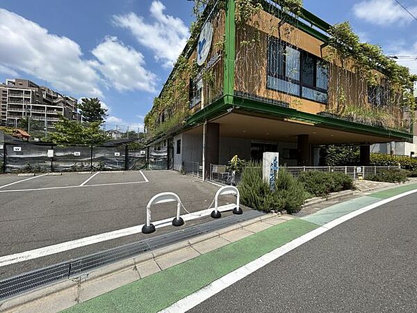 千里山くじら保育園 徒歩1分。 40m