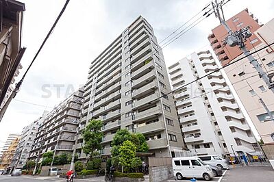 外観:総戸数70戸 外観:総戸数70戸