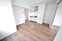 グランデュール富士 5階1LDKのリビング/ダイニング