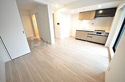 コスモグラシア三ノ輪 10階2LDKのリビング/ダイニング