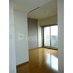 Crest本郷 11階ワンルームのリビング/ダイニング