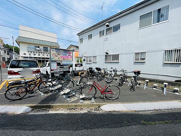 緑が多く子育てしやすい環境です（R8.6月撮影）