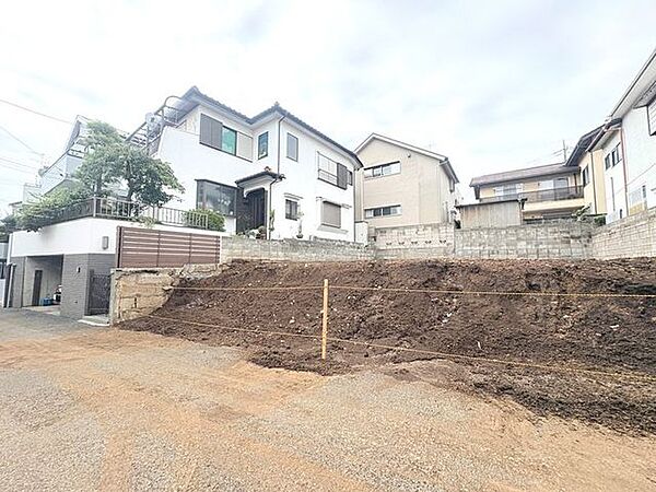 徒歩2分に公園がございます【2026年7月撮影】