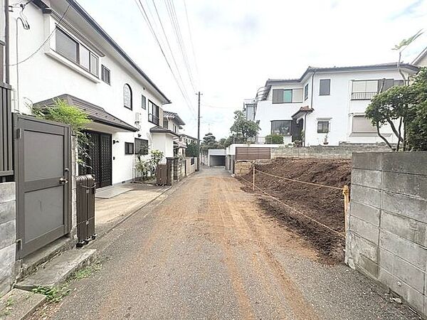 コンビニ徒歩圏内です【2026年7月撮影】