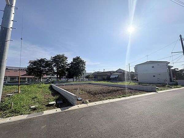 開放感のある街並みです (R8.7撮影)