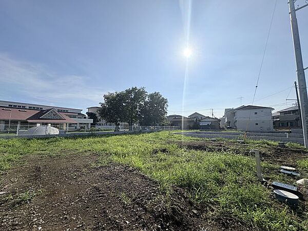 毎日の暮らしに便利な立地 (R8.7撮影)